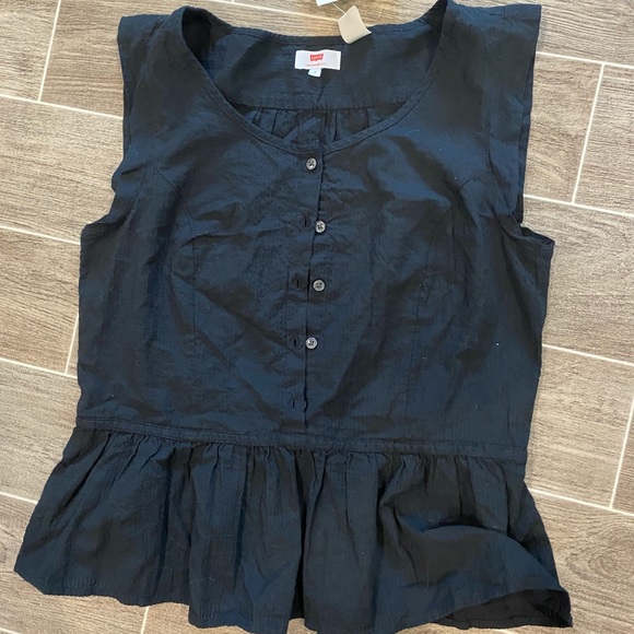 Levi's sleeveless shirt - Picture 14 of 16